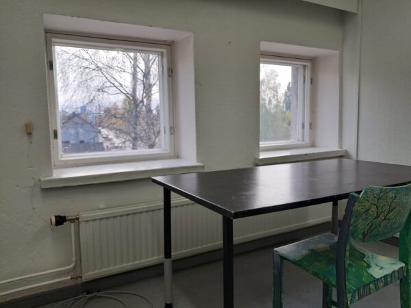 Työtila, työhuone 21,8 m²